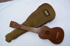 Gretsch ukulele -1940-50.jpg